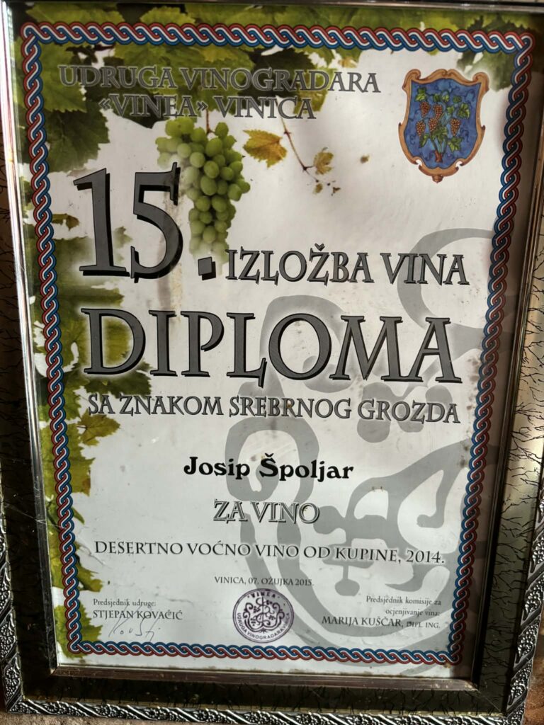 455f2646 0673 4db5 a852 2cb8215b7486