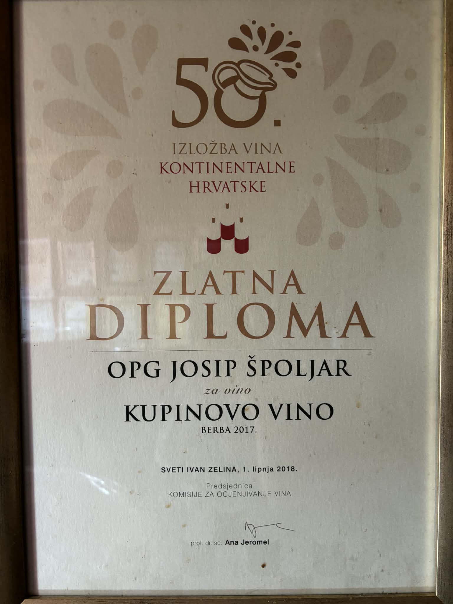 64651bdb 93cb 48b4 b8cc 1be86ca7cdb4