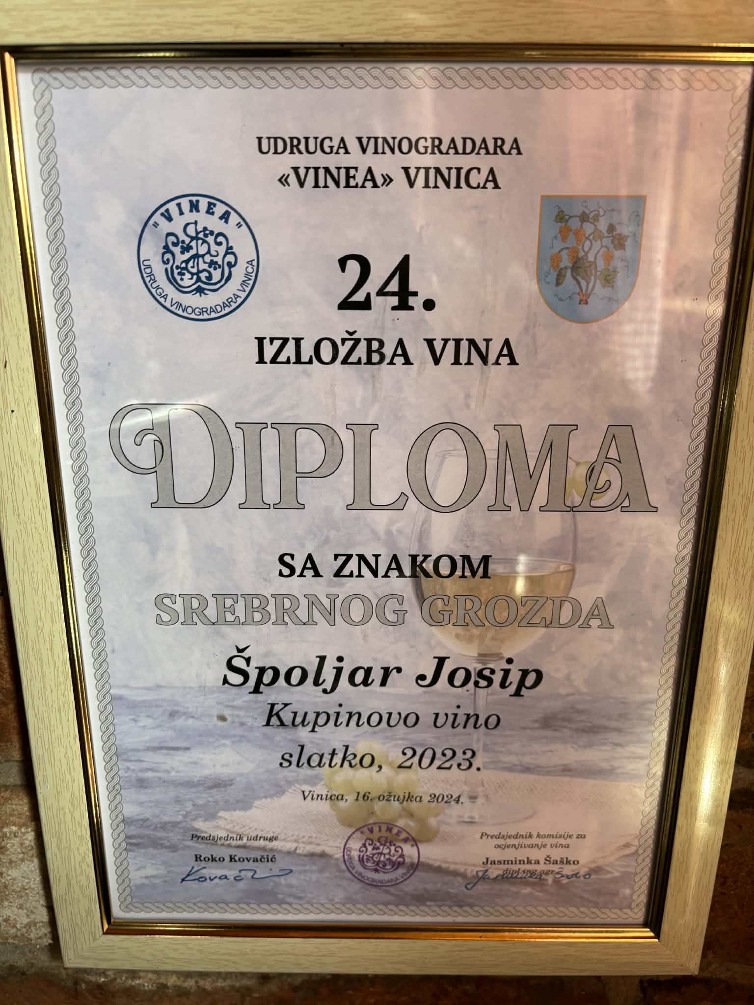 9158767b b02c 451b 8923 3e972683b8ec