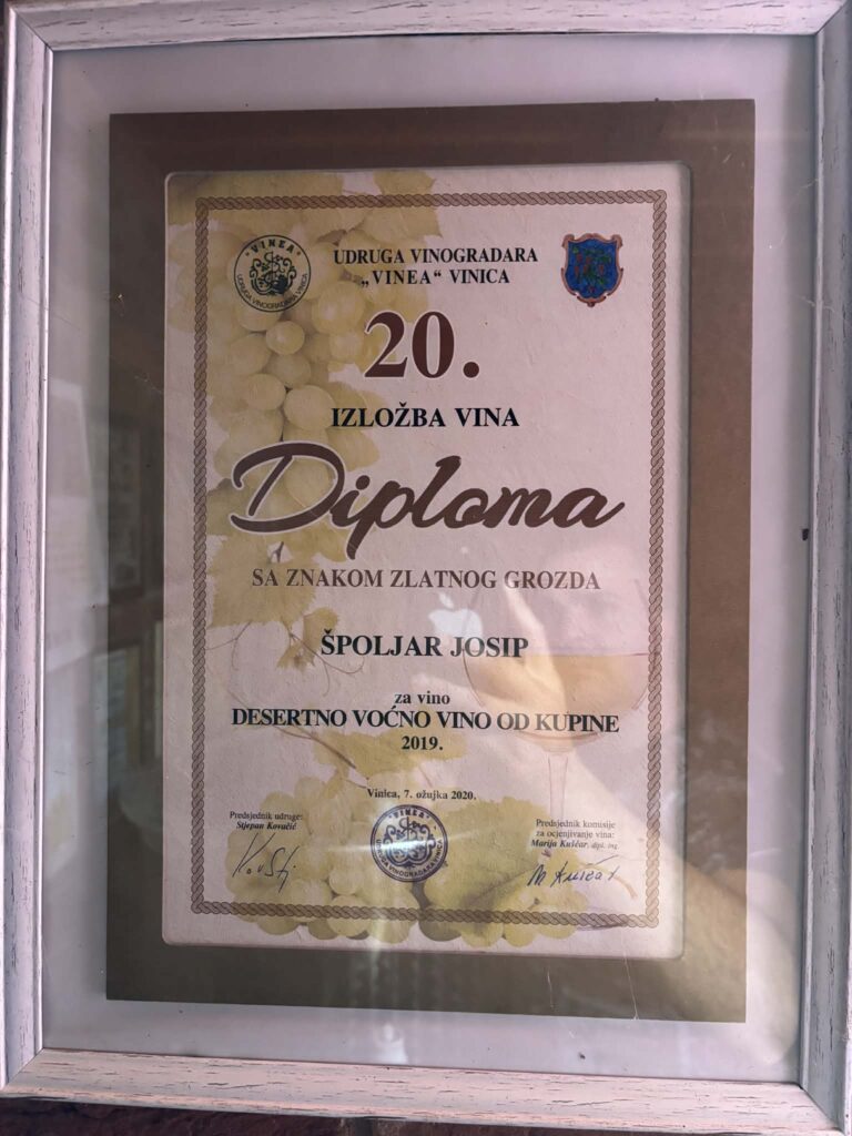 9e4d01ea 6ef4 4c96 9c6b 6920da5934db