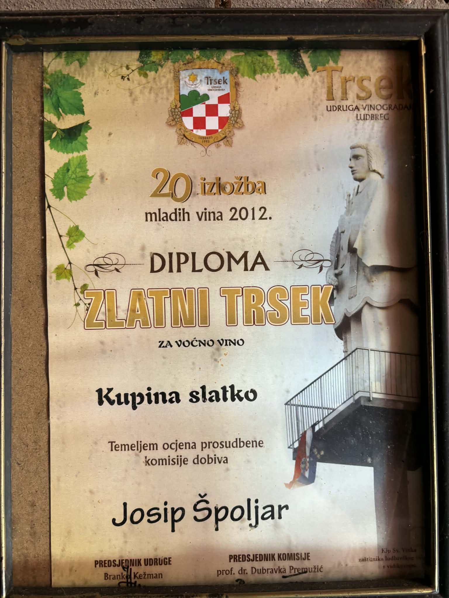 af666113 adbc 442e ab22 52a2a6264d07