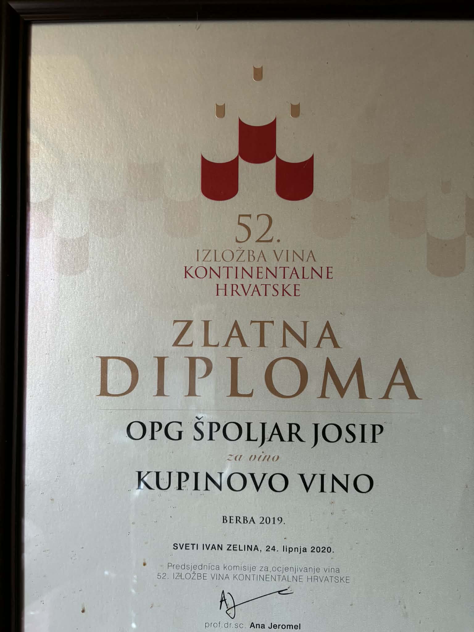 fca4b06e 61b6 4c36 9a20 f978458e559a